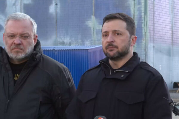 zelenskij poyasniv prichinu zaprovadzhennya sankcij proti poroshenka ta za yakix umov d197x mozhut znyati 67ae9bbe52815 Зеленський пояснив причину запровадження санкцій проти Порошенка та за яких умов їх можуть зняти