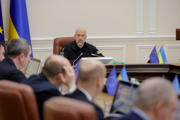 kabmin planuye rozshiriti bronyuvannya spivrobitnikiv komunalnix sluzhb do 75 67ca50c0b79a9 Кабмін планує розширити бронювання співробітників комунальних служб до 75%