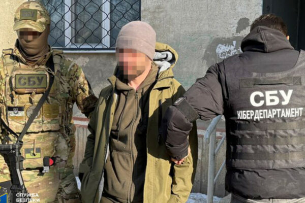 u xarkovi zatrimali shaxraya yakij obicyav povernuti polonenix za groshi 67ca4cbbf14dd У Харкові затримали шахрая, який обіцяв повернути полонених за гроші