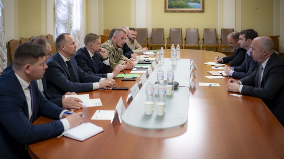 ukrad197na ta ssha obgovorili pidtrimku u protistoyanni rf ta stvorennya investicijnogo fondu vidbudovi 68364490095fa Україна та США обговорили підтримку у протистоянні РФ та створення інвестиційного фонду відбудови