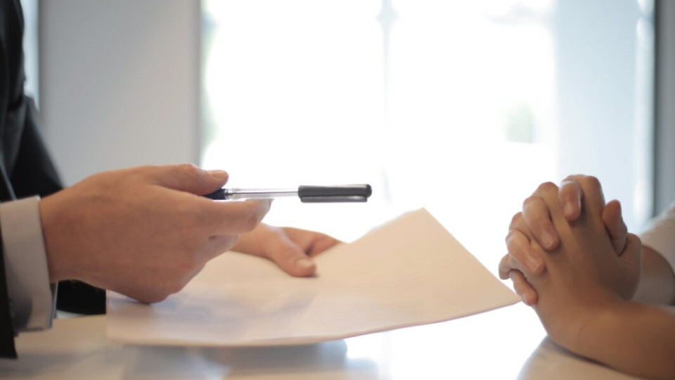 ukrad197ncyam poyasnili chi mozhna timchasovo najnyati pracivnikiv na misce vidsutnix u period voyennogo stanu 681a95933e518 Українцям пояснили, чи можна тимчасово найняти працівників на місце відсутніх у період воєнного стану