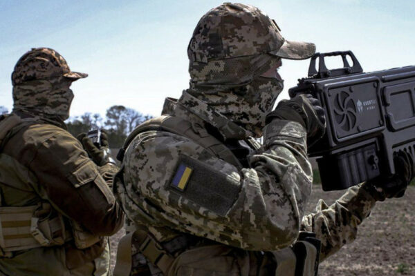 na lvivshhini suditimut eksposadovcya silradi za zbitki u 300 tisyach griven pid chas zakupivli antidronovix rushnic 683f7eeb29ff2 На Львівщині судитимуть експосадовця сільради за збитки у 300 тисяч гривень під час закупівлі антидронових рушниць