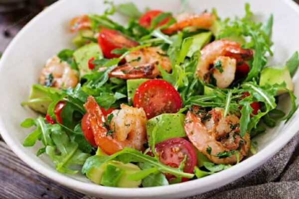 recepti smachnij pozhivnij salat iz krevetkami j avokado 6854addf71d2a Рецепти: Смачний поживний салат із креветками й авокадо