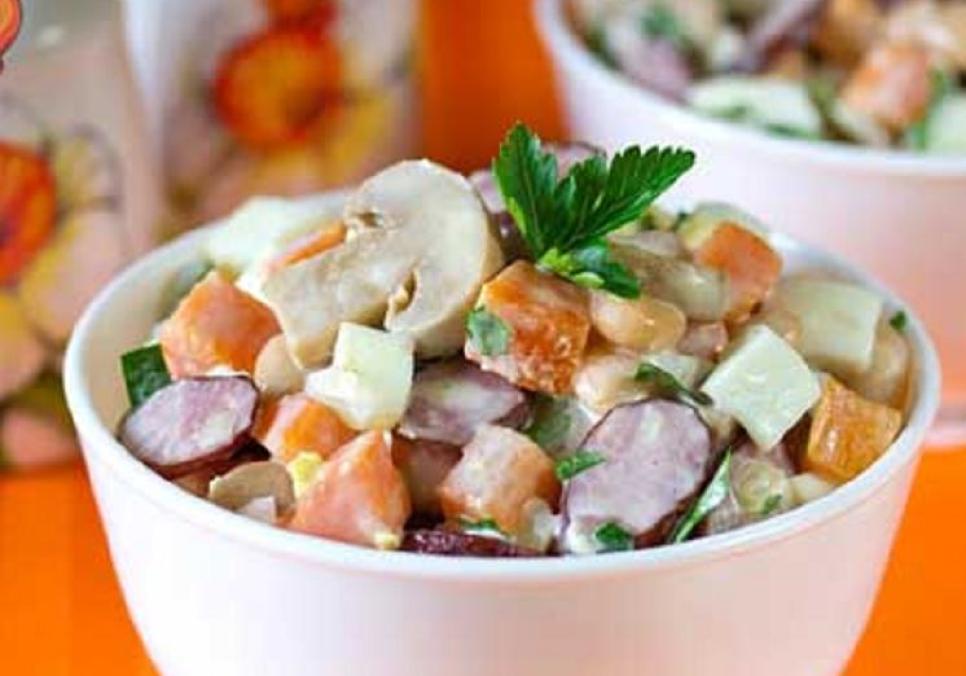 recepti smachnij sitnij salat mislivec 684b739aaa211 Рецепти: Смачний ситний салат “Мисливець”