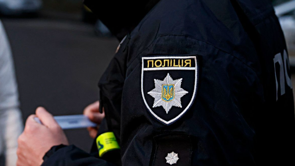 za 15 i 9 tisyach na ternopilshhini netverezi vodid197 namagalis pidkupiti За 15 і 9 тисяч — на Тернопільщині нетверезі водії намагались підкупити поліцейських