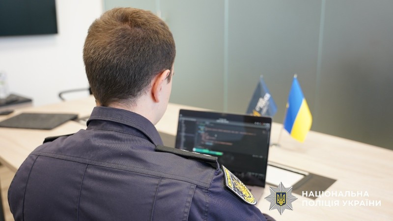 vimagali 60 mln vikupu kiberpolicejski dopomogli zneshkoditi mizhnarodnu xakersku merezhu 6889533855631 Вимагали $60 млн викупу – кіберполіцейські допомогли знешкодити міжнародну хакерську мережу