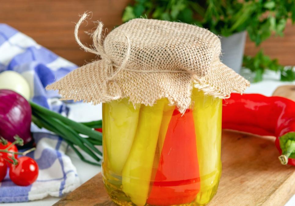 recepti smachnij marinovanij bolgarskij perec 68b0f70cb083c Рецепти: Смачний маринований болгарський перець