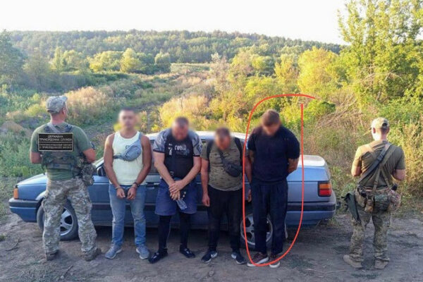 eksvorotarya dinamo ta shaxtarya artura rudka zatrimali pid chas sprobi nezakonnogo peretinu kordonu 68c9ecb002cb2 Ексворотаря «Динамо» та «Шахтаря» Артура Рудька затримали під час спроби незаконного перетину кордону
