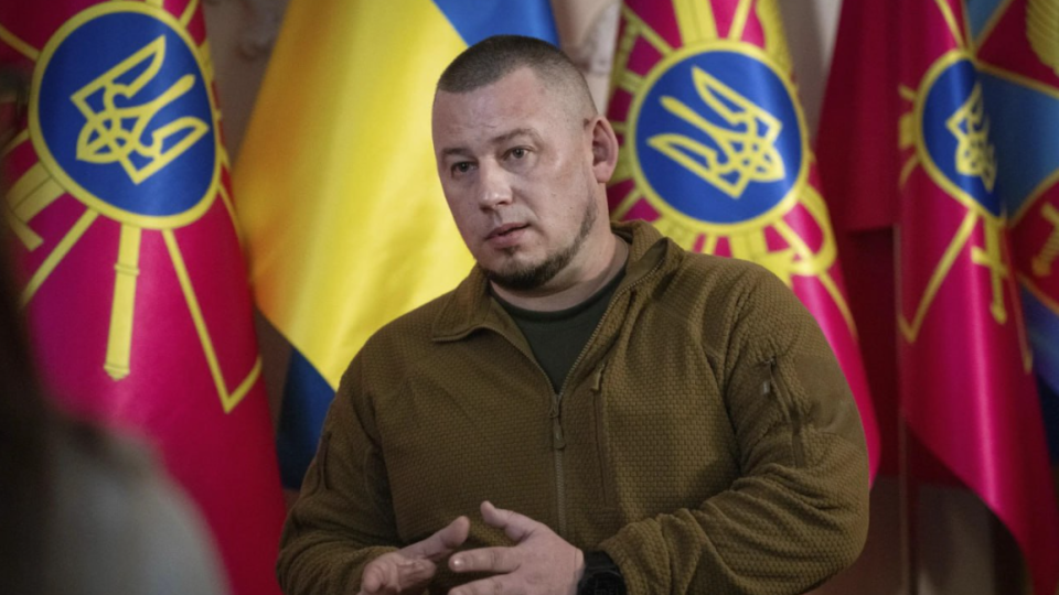 kontrakti za zrazkom 18 24 poshiryat na inshi vikovi grupi ta mobilizovanix pavlo palisa 68b77781bfff4 Контракти за зразком «18-24» поширять на інші вікові групи та мобілізованих — Павло Паліса