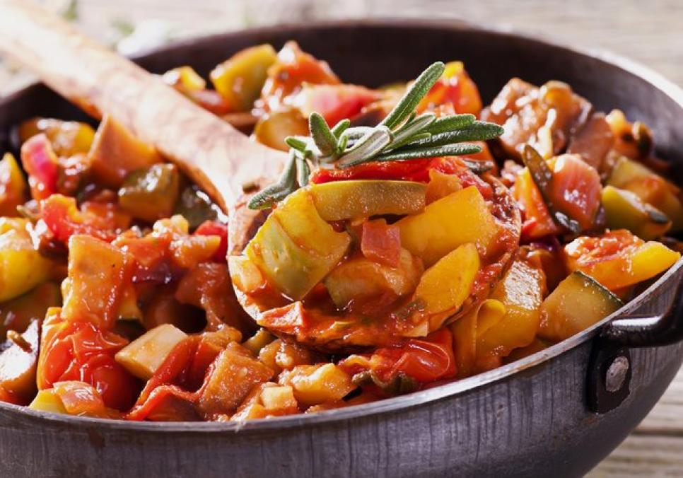 recepti smachne pozhivne sokovite ovocheve ragu 68c36be936ab3 Рецепти: Смачне поживне соковите овочеве рагу