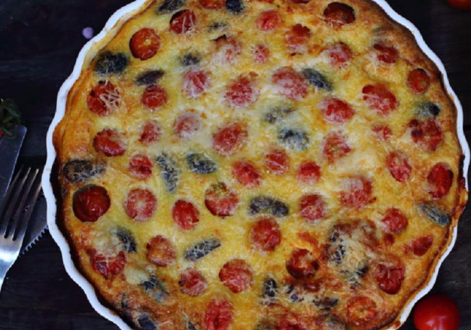 recepti smachni domashni klafuti z pomidorami cheri ta sirom 68c36bef782fa Рецепти: Смачні домашні клафуті з помідорами чері та сиром