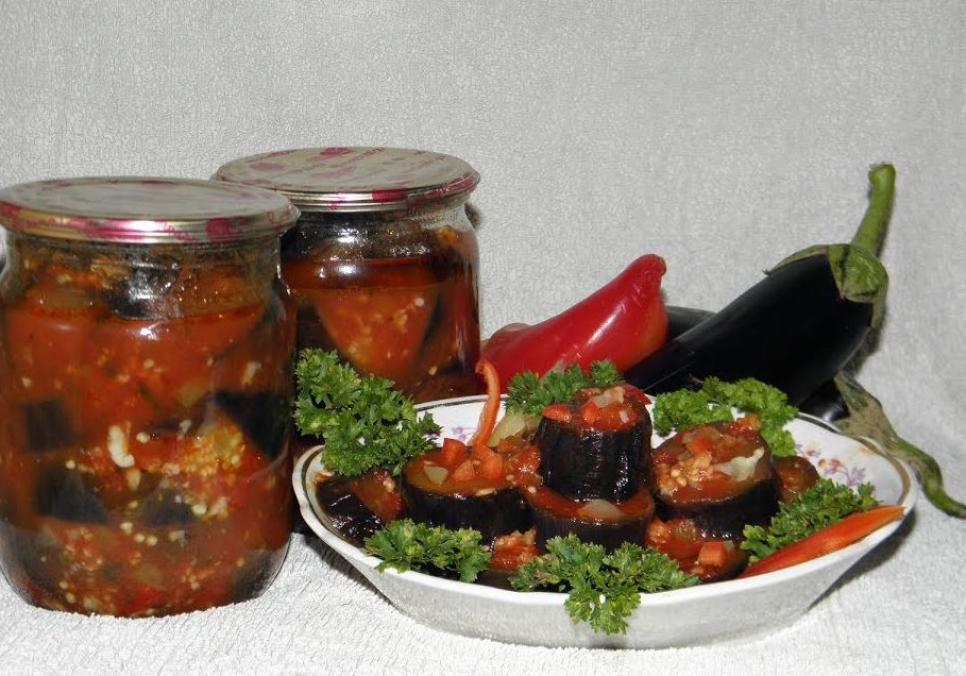 recepti smachni pikantni baklazhani z chasnichkom 68d5e15376a9d Рецепти: Смачні пікантні баклажани з часничком