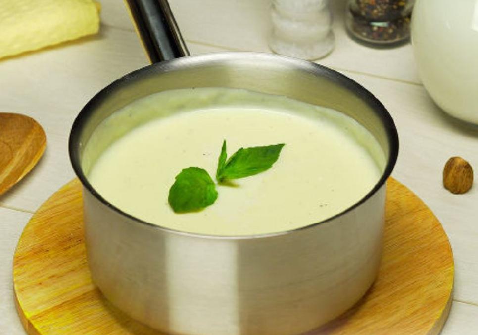 recepti smachnij aromatnij domashnij sous beshamel 68ba318a44ac0 Рецепти: Смачний ароматний домашній соус «Бешамель»