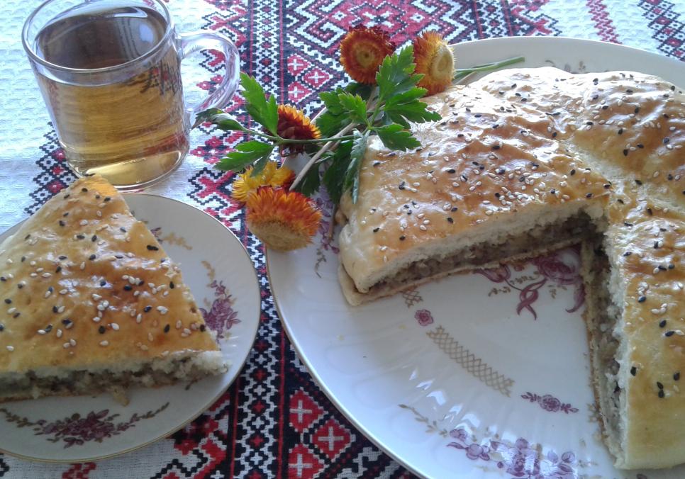 recepti smachnij domashnij aromatnij pirig iz grechkoyu 68d5e16559786 Рецепти: Смачний домашній ароматний пиріг із гречкою