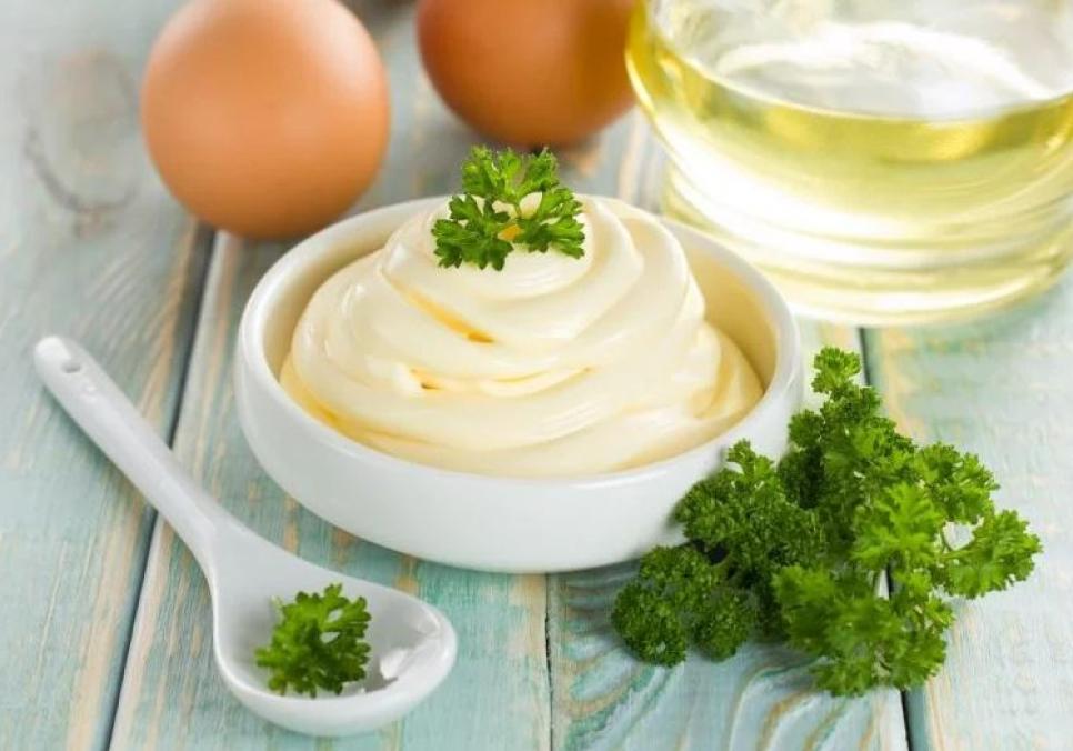 recepti smachnij domashnij majonez salatnij 68d5e17d5ef24 Рецепти: Смачний домашній майонез «Салатний»