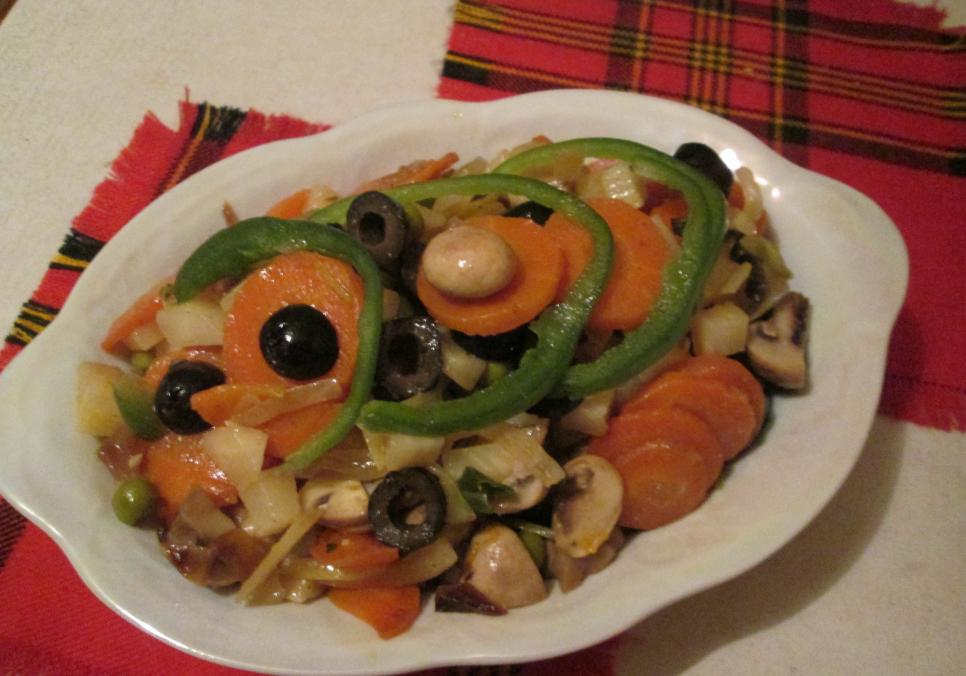 recepti smachnij domashnij pozhivnij ovochevij salat 68c36c273e64c Рецепти: Смачний домашній поживний овочевий салат
