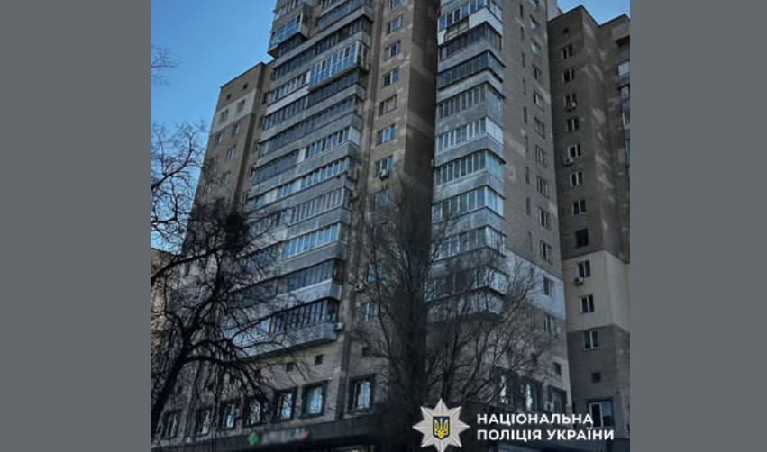 u kiyevi dvoye cholovikiv zadnim chislom vidali zamizh pomerlu zhinku shhob otrimati d197d197 kvartiru 68c9ec9abe042 У Києві двоє чоловіків заднім числом «видали заміж» померлу жінку, щоб отримати її квартиру