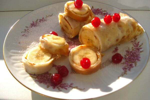 recepti smachni domashni fantastichni bananovi roli 68e8563b53503 Рецепти: Смачні домашні фантастичні банановi роли