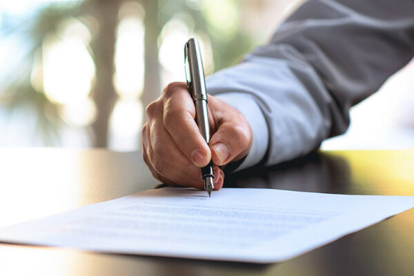 У Держпраці пояснили, як повідомити працівника про наказ на звільнення, якщо він відсутній у день звільнення u derzhpraci poyasnili yak povidomiti pracivnika pro nakaz na zvilnennya yakshho vin vidsutnij u den zvilnennya 68f810fb68c78 У Держпраці пояснили, як повідомити працівника про наказ на звільнення, якщо він відсутній у день звільнення