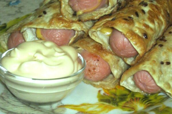 recepti smachni apetitni domashni xot dogi ledachi 69167a5e1e1ad Рецепти: Смачні апетитні домашні хот-доги «Ледачі»