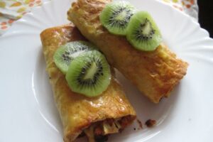 recepti smachnij apetitnij domashnij strudel iz lavasha nashvidkuruch 6928ef9b06ca7 Рецепти: Смачний апетитний домашній струдель із лаваша нашвидкуруч