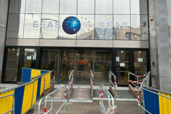 v belgid197 proveli obshuki v yevropejskij sluzhbi zovnishnix dij ta koledzhi yevropi cherez pidozru v shaxrajstvi z koshtami yes 692f6fdc2e762 В Бельгії провели обшуки в Європейській службі зовнішніх дій та Коледжі Європи через підозру в шахрайстві з коштами ЄС